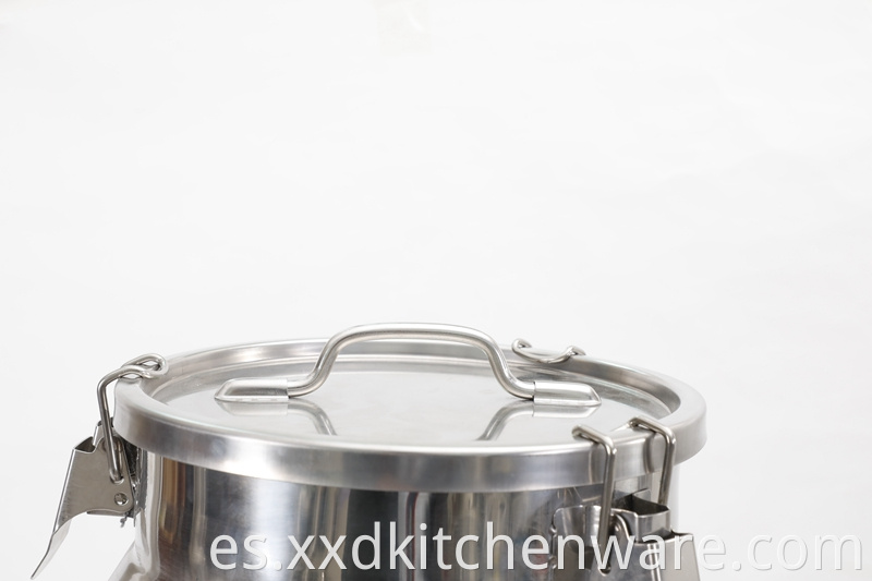 Stainless Steel Milk Bucket With Lid 12